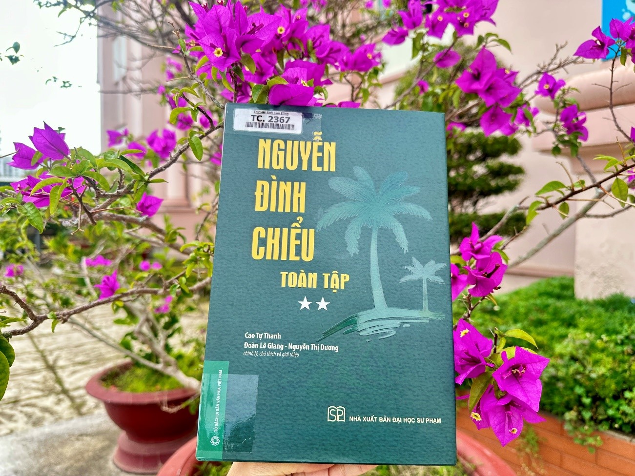 Nguyễn Đình Chiểu toàn tập - Đừng vội nói rằng bạn đã hiểu một tác giả chỉ vì từng học ông trong sách giáo khoa
